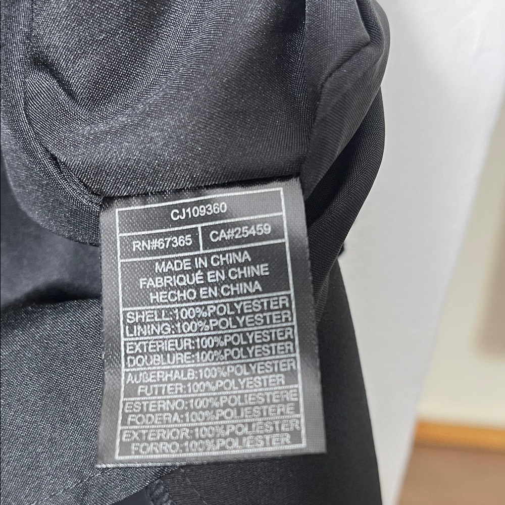 Black Women's Skirt - Picture 3 of 8
